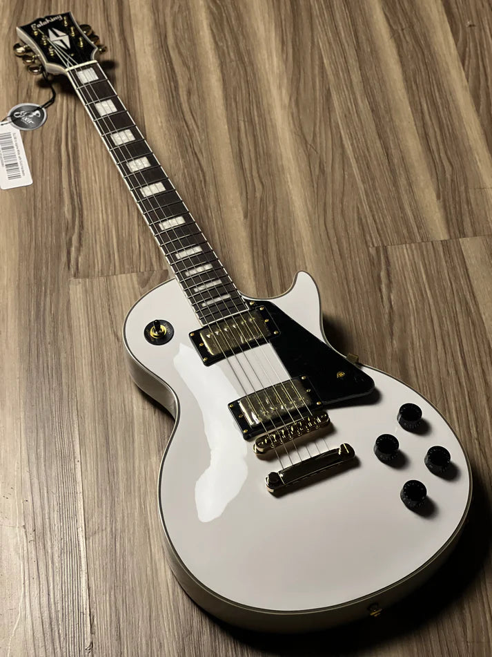 Soloking SLC60 in Alpine White with Gold Hardware