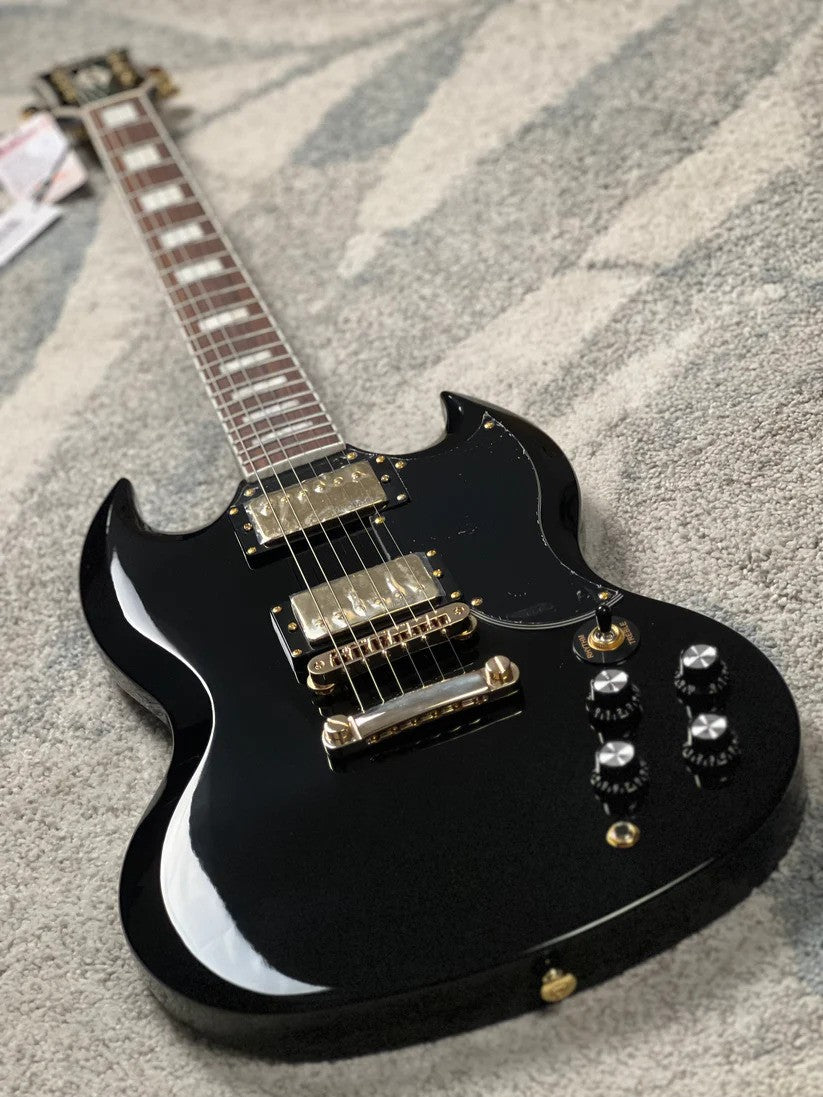 Soloking SG60 MKII in Black Beauty with Gold Hardware