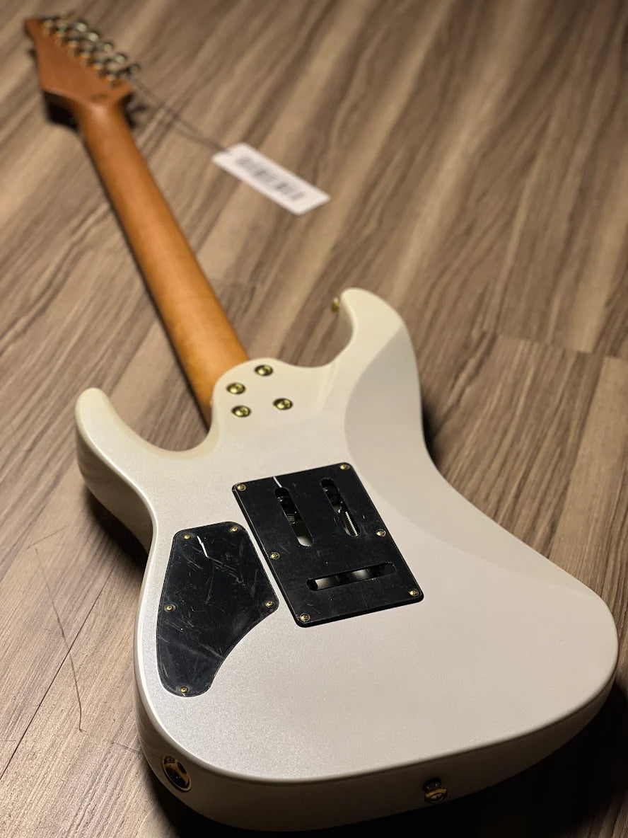 Soloking MS-1 Custom 24 HH FR Flat Top in Pearl White with Gold Hardware Nafiri Special Ru