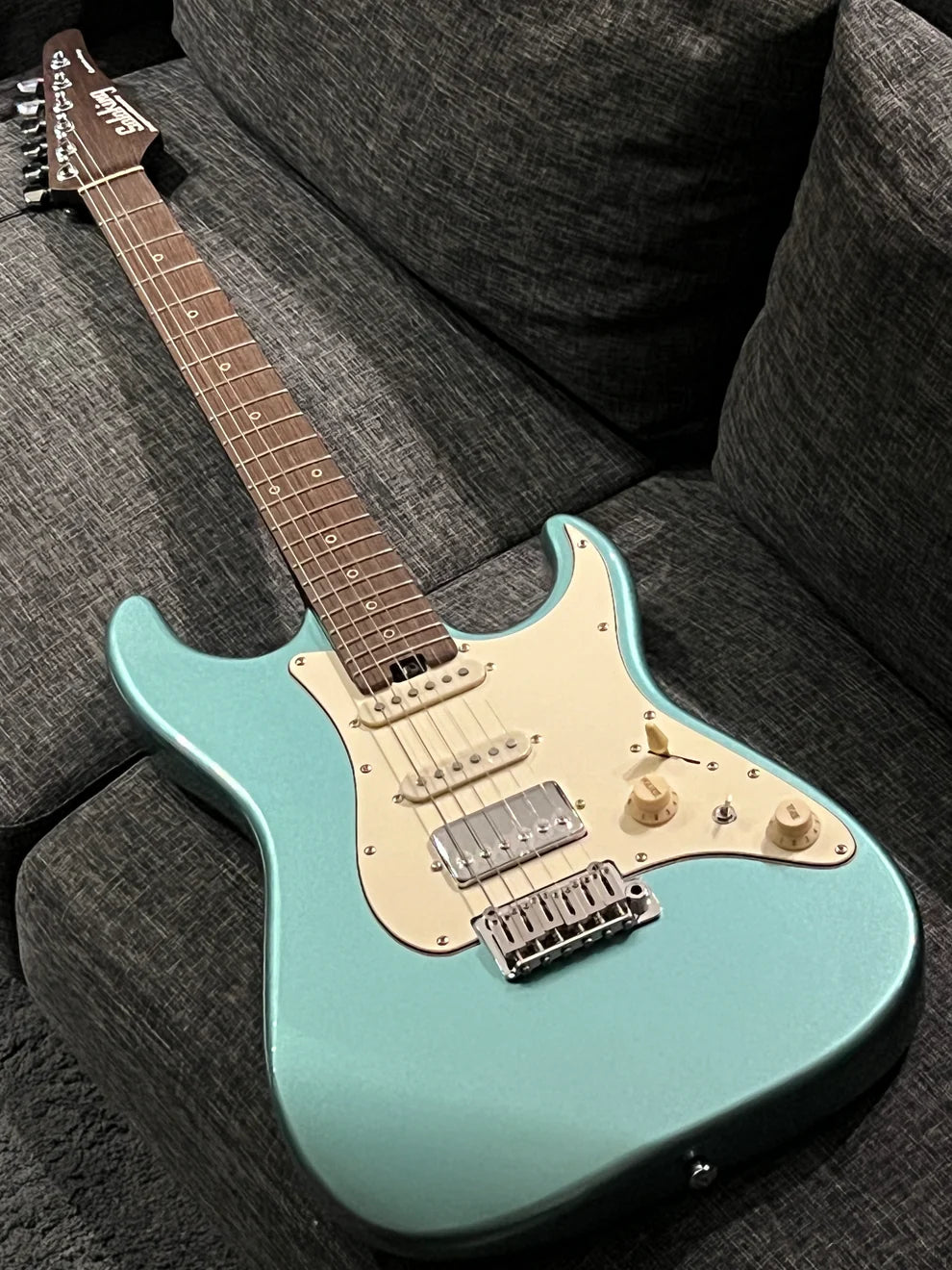 Soloking MS-11 Classic MKII with One Piece Wenge Neck in Ocean Soloking MS-11 Classic MKII with One Piece Wenge Neck in Ocean