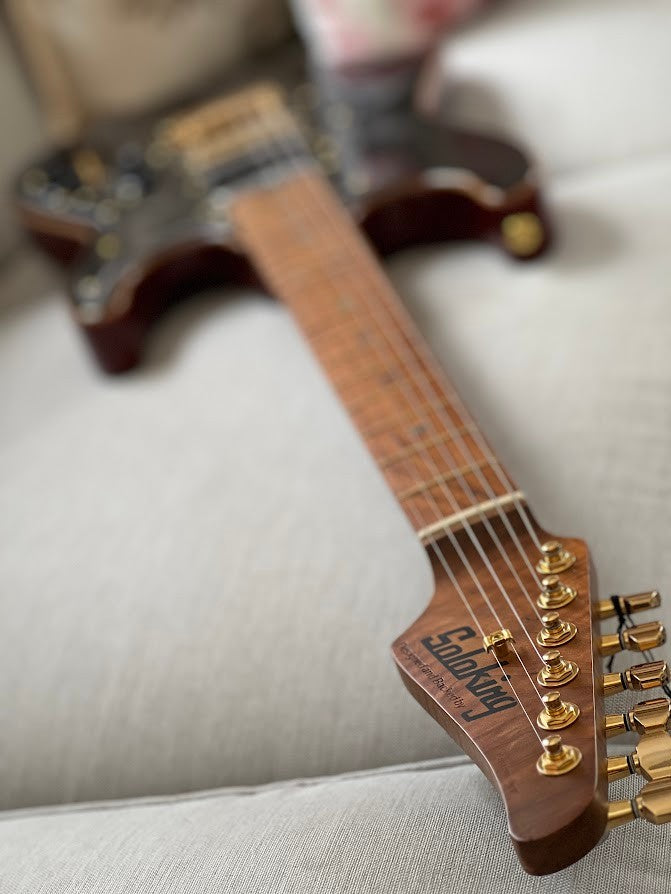 Soloking MS-1 Classic FMN Elite in Moonlight Burst with Roasted Flame Maple Neck