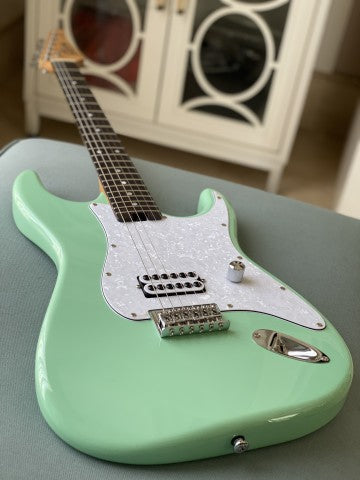 Soloking MS-H Classic Tom Delonge Style Tribute in Surf Green with roasted neck