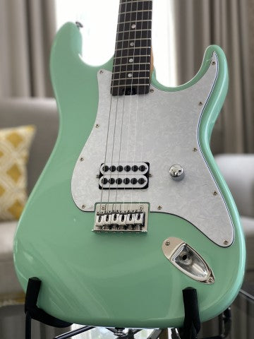 Soloking MS-H Classic Tom Delonge Style Tribute in Surf Green with roasted neck
