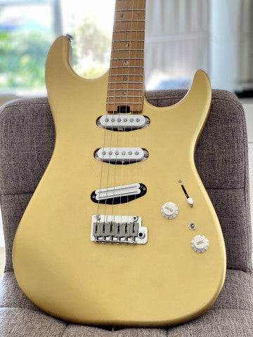 Soloking MS-1 Custom 22 SSS in Satin Shoreline Gold Matte with Roasted Maple Neck and Alder Body