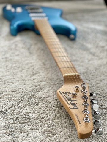 Soloking MS-1 Custom 22 SSS in Satin Electric Blue Matte with Roasted Maple Neck and Alder Body