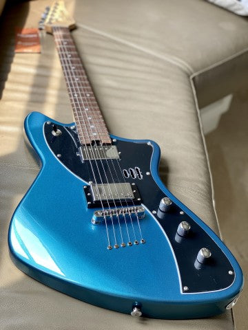 Soloking SJT200 in Lake Placid Blue