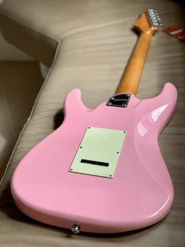Soloking MS-1 Classic in Shell Pink with Roasted Maple Neck