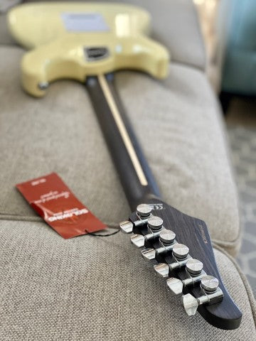 Soloking MS-1 Classic in Desert Sand with Rosewood Neck (Nafiri Music Special Run)