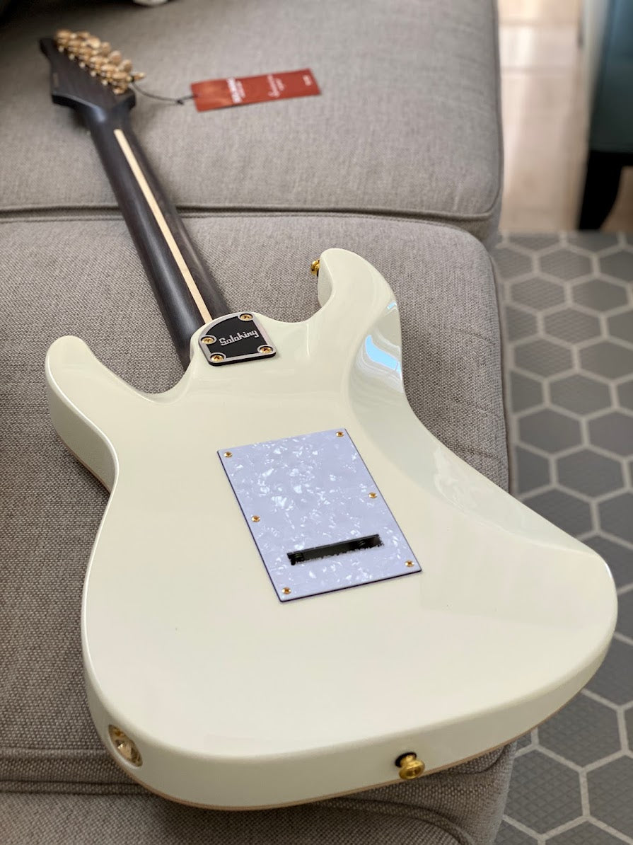 Soloking MS-1 Classic Flat Top in Vintage White with One Piece Rosewood Neck Nafiri Special Run