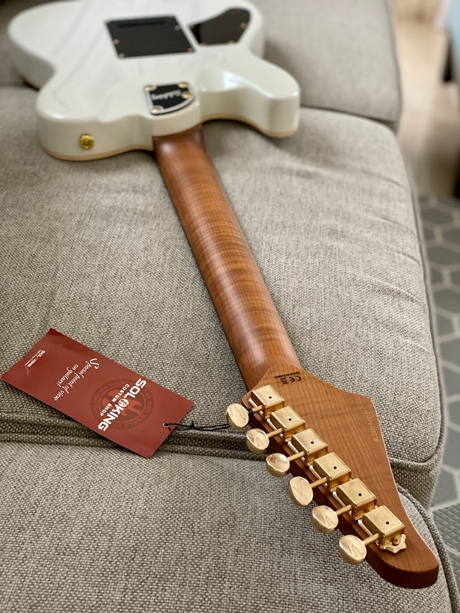 Soloking MT-1 Modern HH MKII in Pearl White Metallic with Gold Hardware
