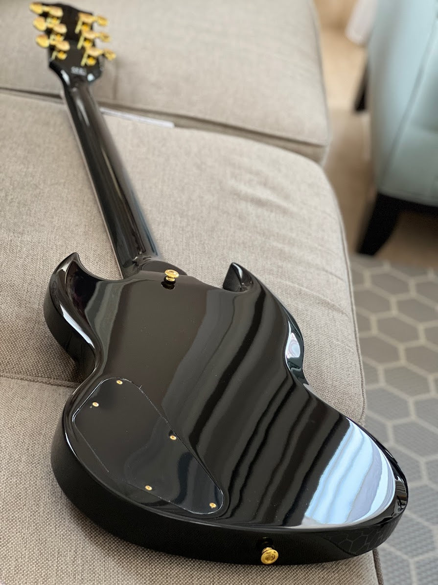 Soloking SG60 in Black Beauty with Gold Hardware