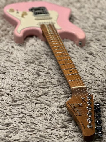 Soloking MS-11 Classic MKII with Roasted Maple FB in Shell Pink