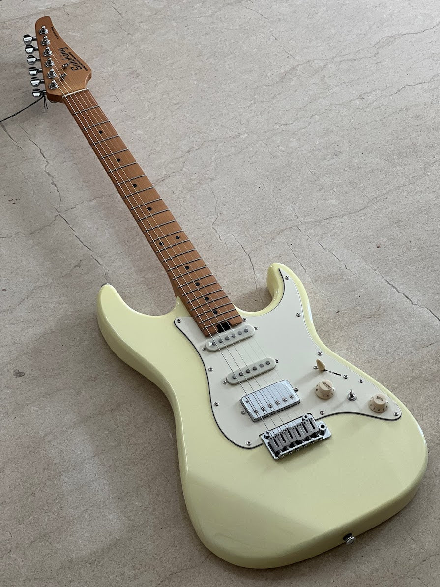 Soloking MS-11 Classic MKII with Roasted Maple FB in Vintage White