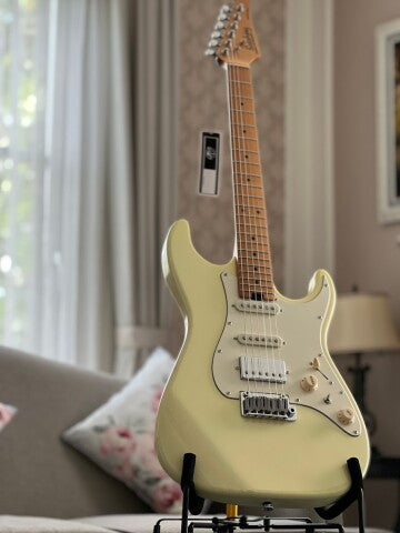 Soloking MS-11 Classic MKII with Roasted Maple FB in Vintage White