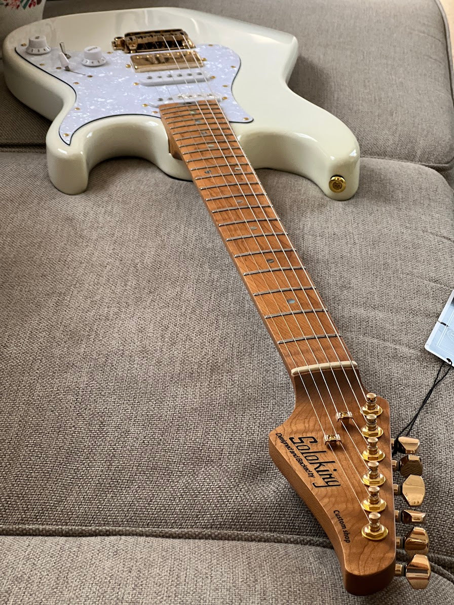 Soloking MS-1 Classic Olympic White with Gold HW and Roasted Flame Maple Neck Nafiri Special Run