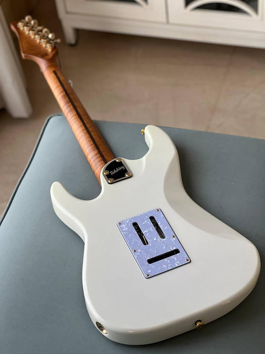 Soloking MS-1 Classic Olympic White with Gold HW and Roasted Flame Maple Neck Nafiri Special Run
