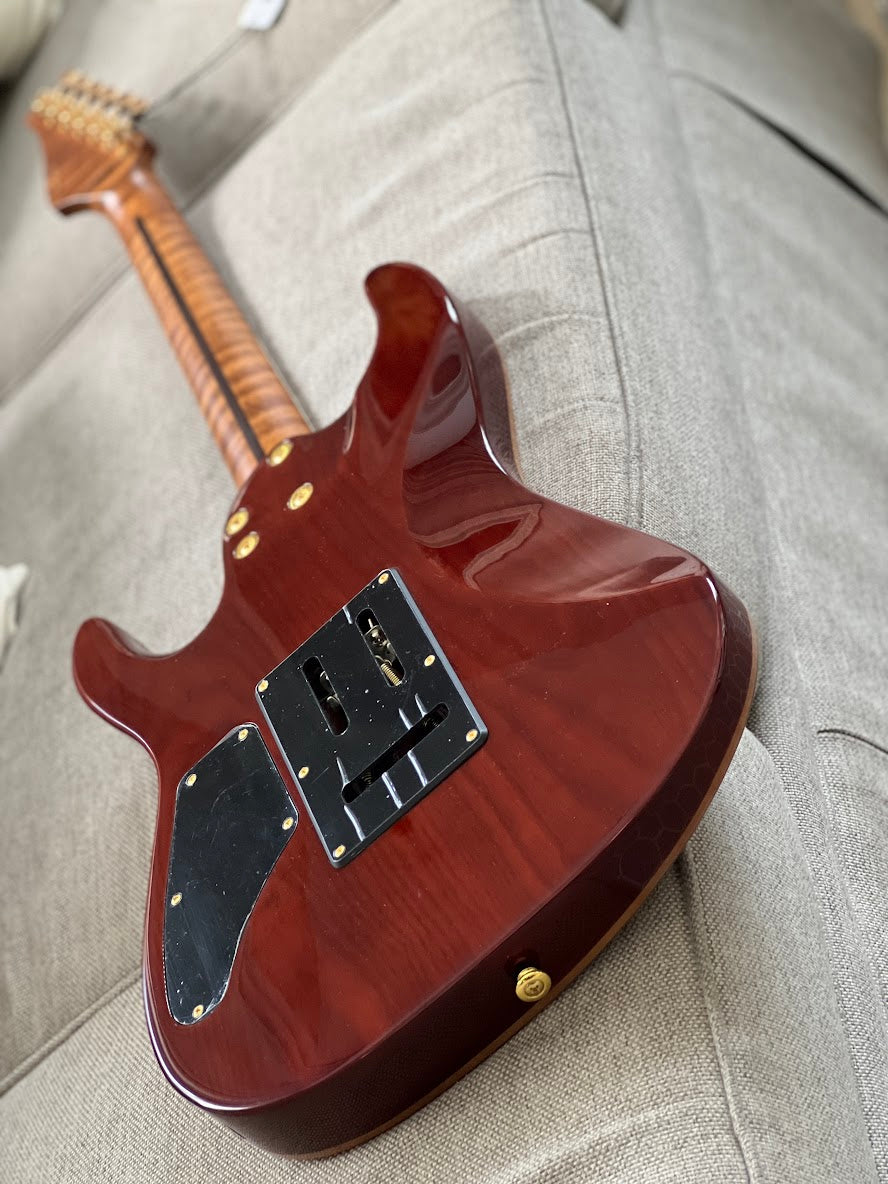 Soloking MS-1 Custom 22 HSS Flat Top One Piece Roasted Flame Neck in Bengal Burst