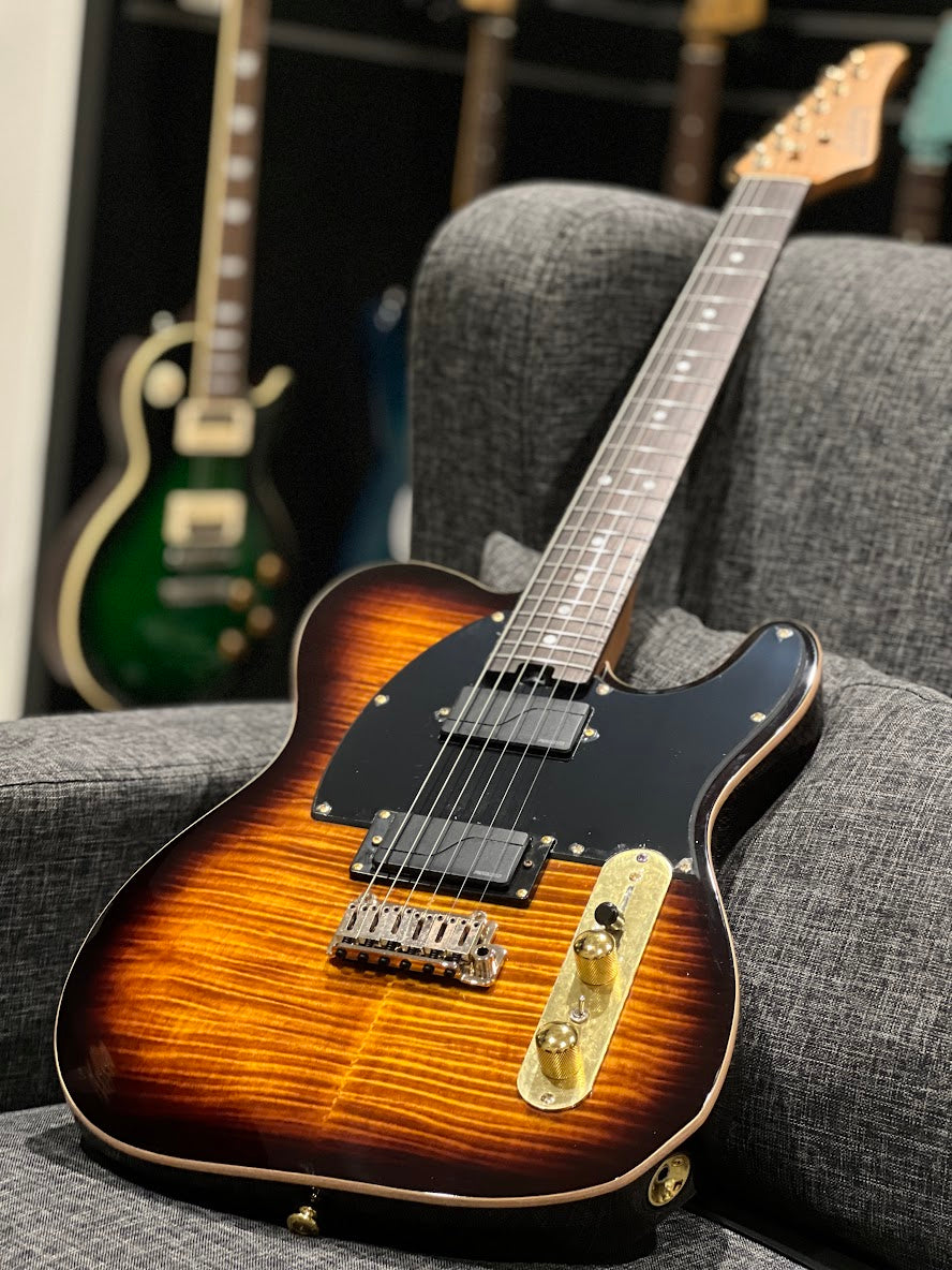 Soloking MT-1 FM 22 Deluxe HH MOD Fishman Fluence in Shaded Edgeburst