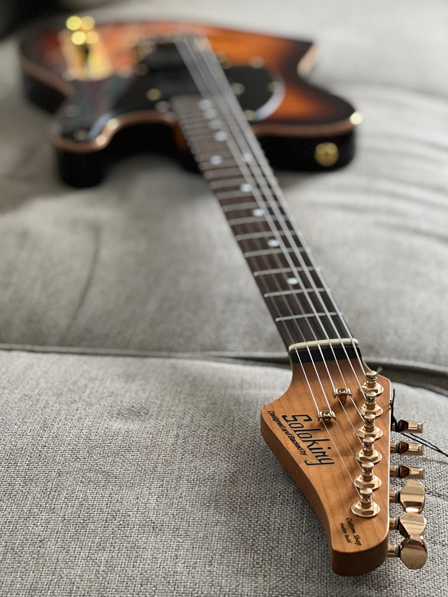 Soloking MT-1 FM 22 Deluxe HH MOD Fishman Fluence in Shaded Edgeburst
