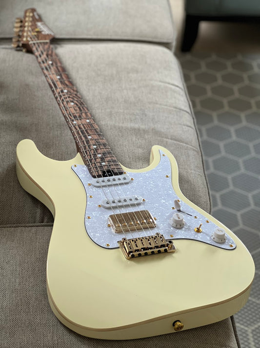 Soloking MS-1 Classic Flat Top in Vintage White with One Piece Wenge Neck