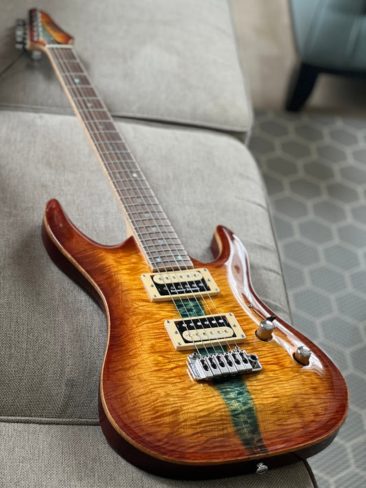 Soloking E-160 Custom MOD Edge Series in Honeyburst with Seymour Duncan