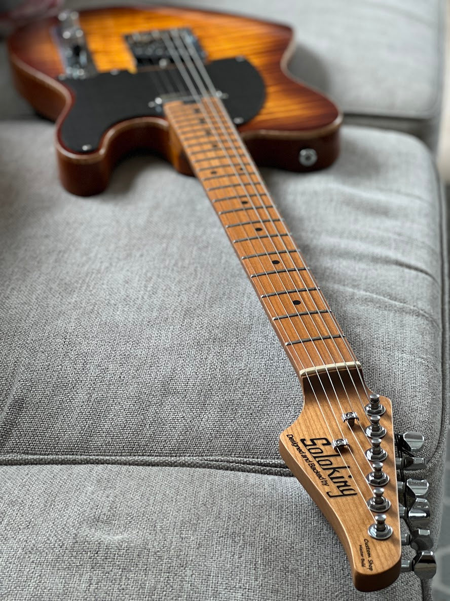 Soloking MT-1 FM Artisan with Solid 5A Flame Top in Honeyburst