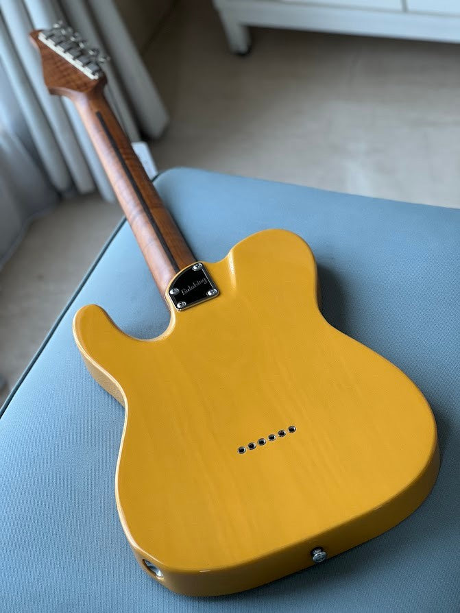 Soloking MT-1 ASH FMN Elite with Roasted Flame Maple Neck in Butterscotch Blonde