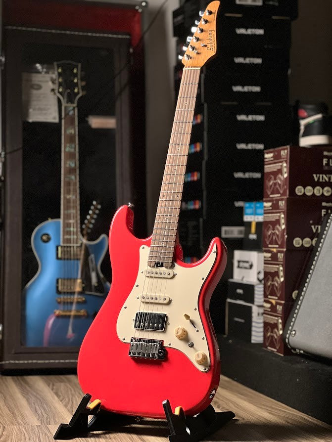 Soloking MS-11 Classic MKII with Rosewood FB in Fiesta Red