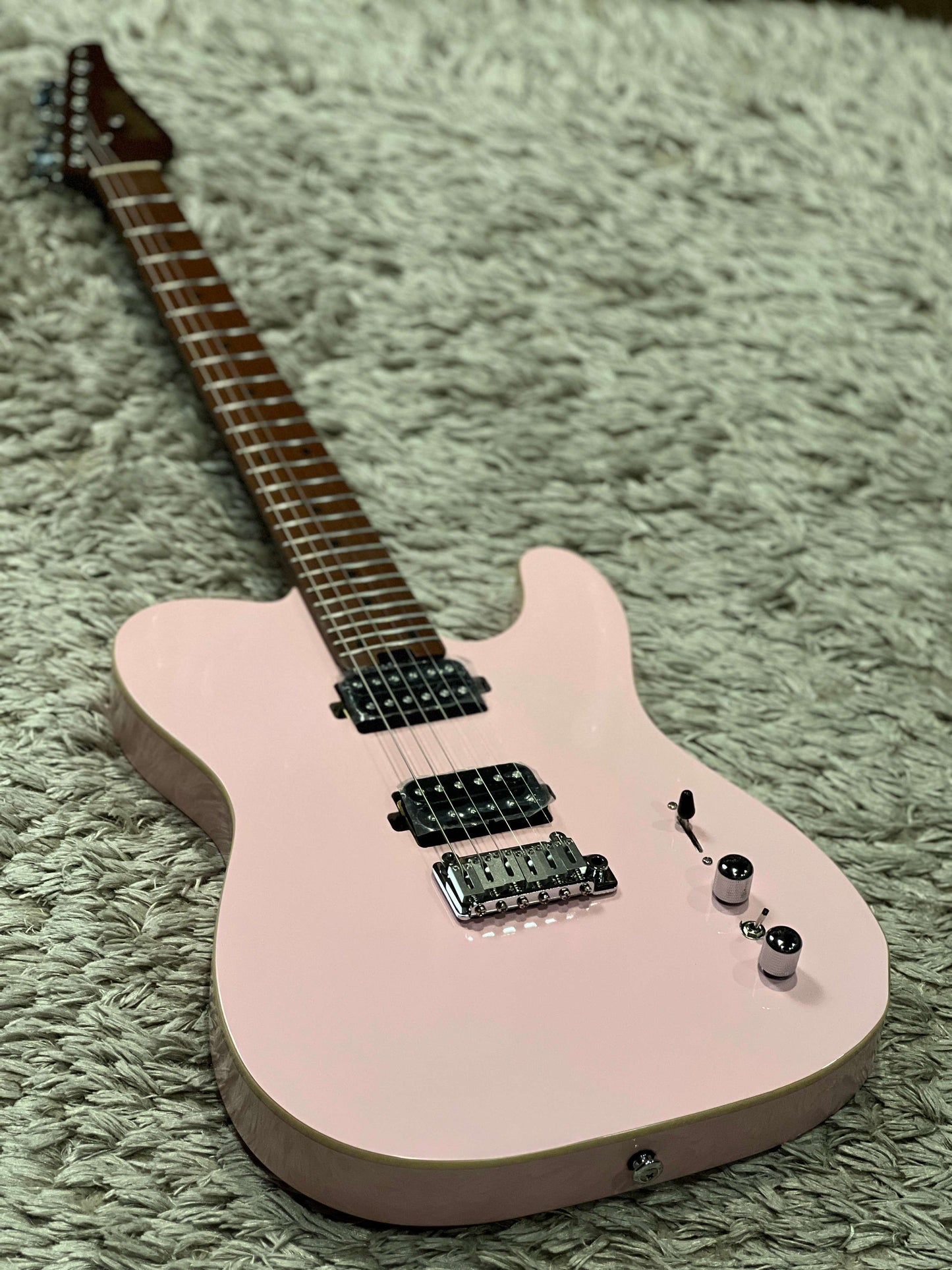 Soloking MT-1 Modern HH 24 Pro in Shell Pink with 9 Sound Switch