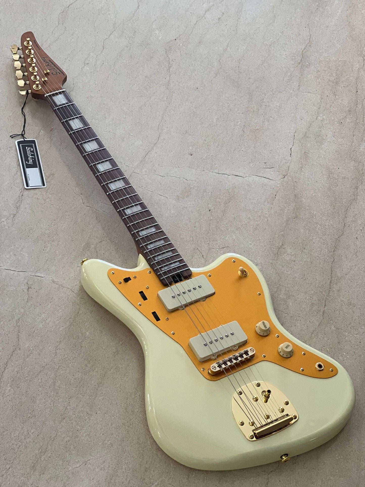 Soloking JM40 Offset Deluxe in Olympic White with Gold Hardware