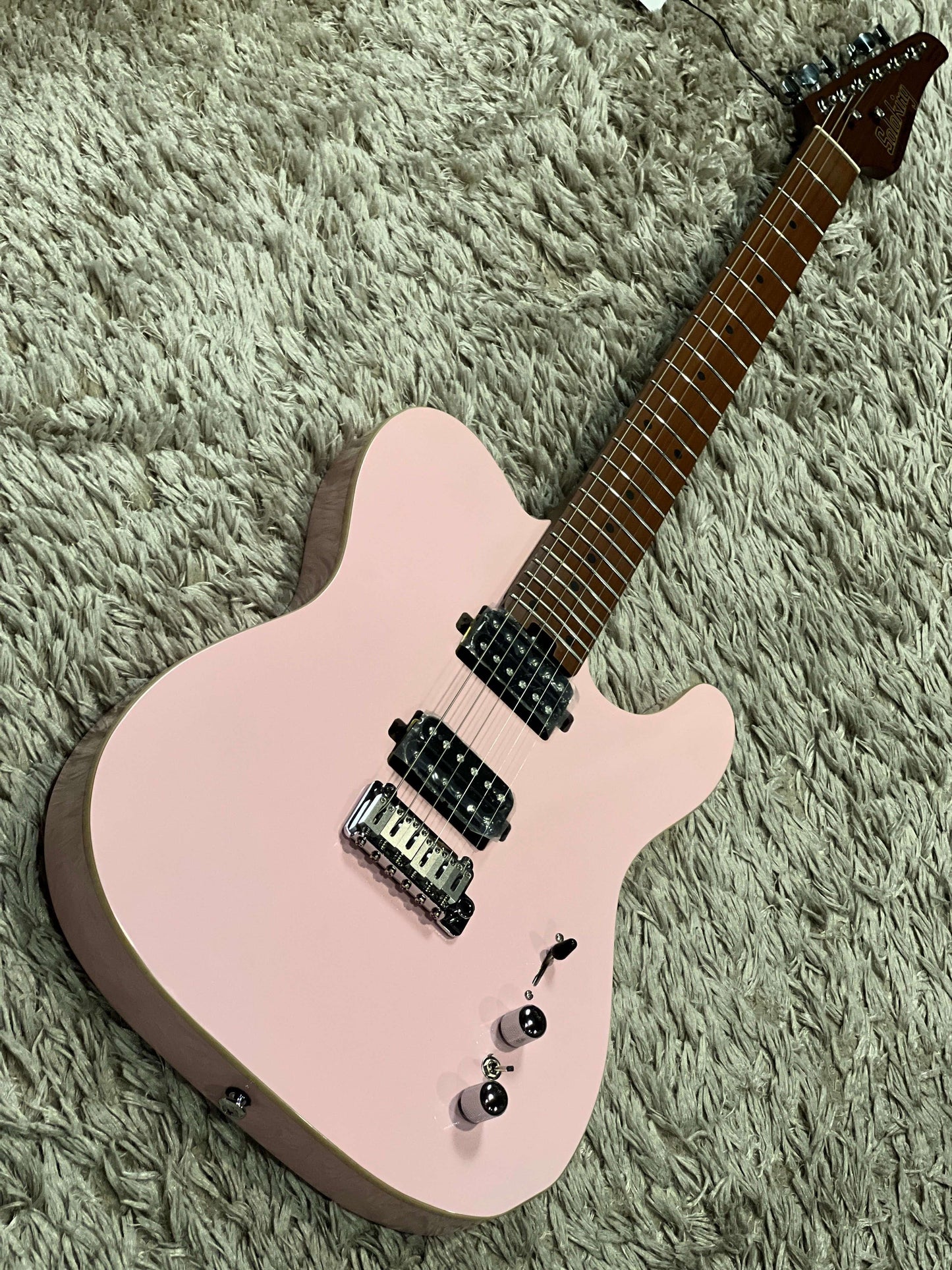 Soloking MT-1 Modern HH 24 Pro in Shell Pink with 9 Sound Switch