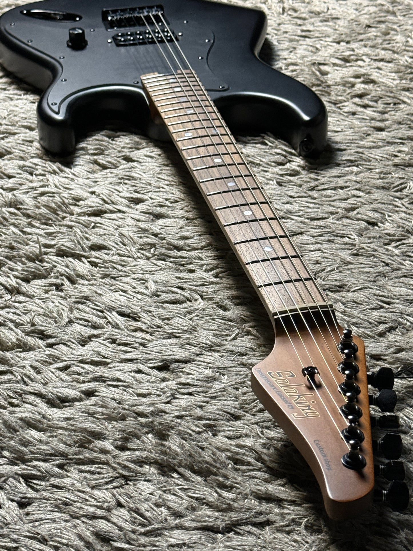 Soloking MS-H Classic Tom Delonge Style Tribute in Noir Black