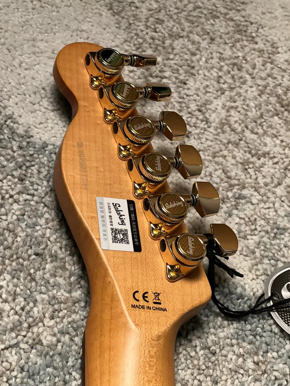 Soloking MT-1 Tribute 60s with Rosewood FB in Black Beauty with Gold Hardware