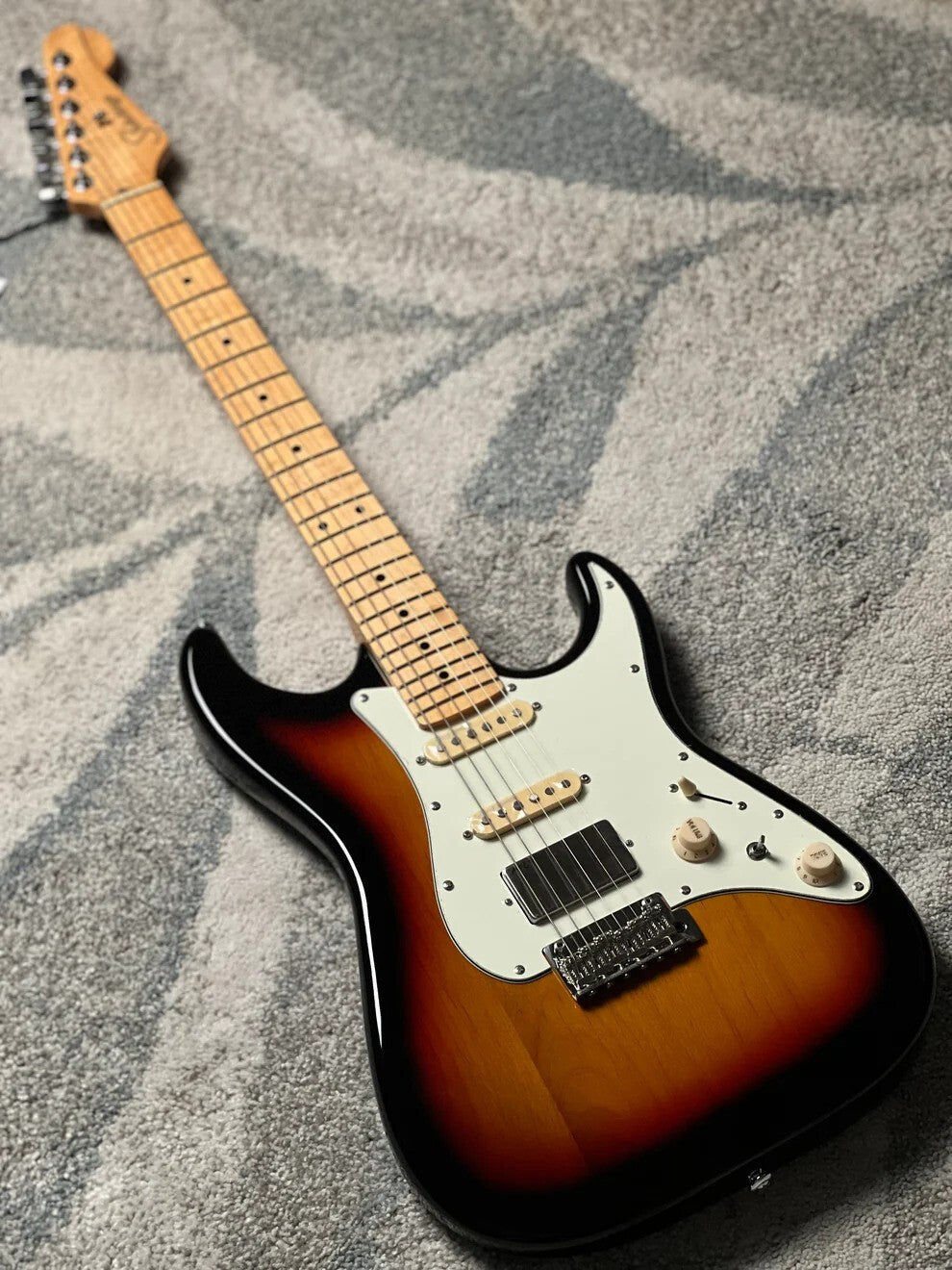 Soloking MS-1 Tribute in 3-Tone Sunburst