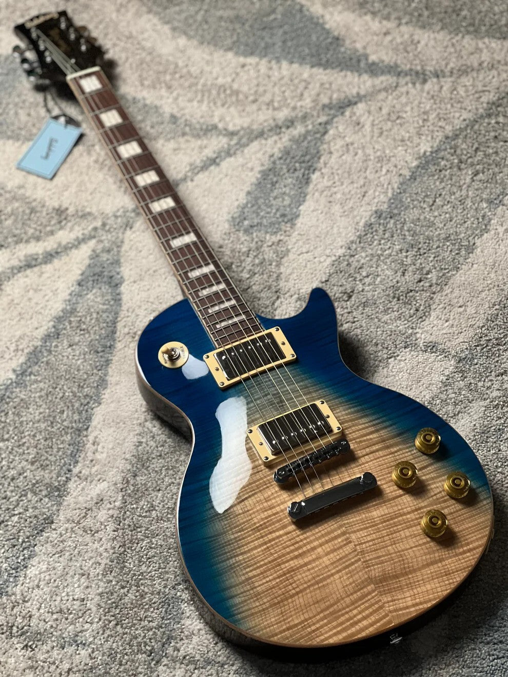 Soloking SLS50FM Deluxe with 5A Flame Top in Blue Wakesurf