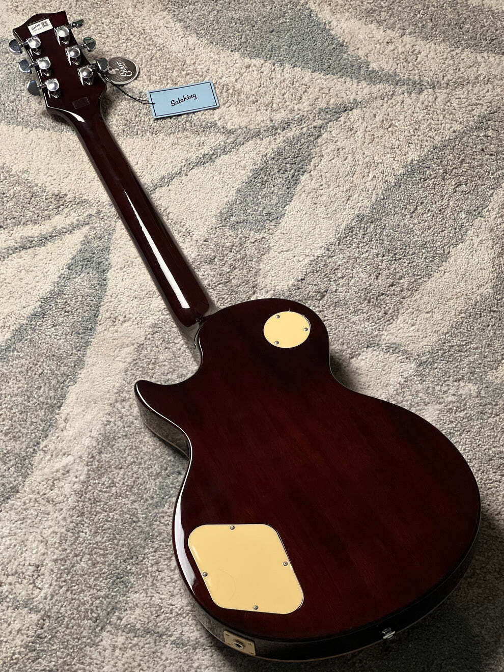 Soloking SLS50FM Deluxe with 5A Flame Top in Honeyburst