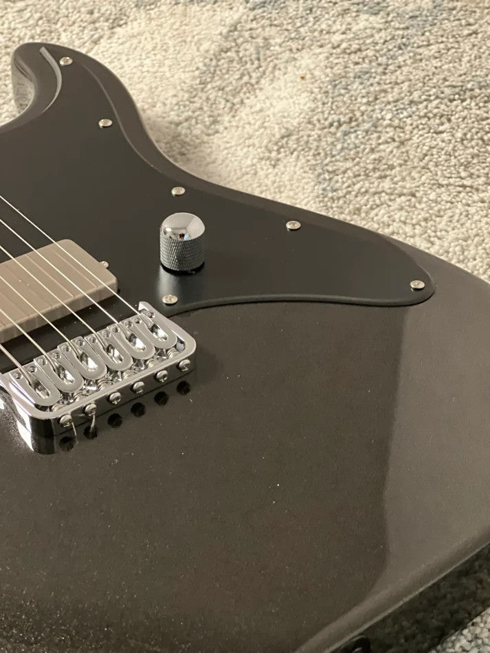 Soloking MS-1 H Baritone in Metallic Black with Roasted Maple FB