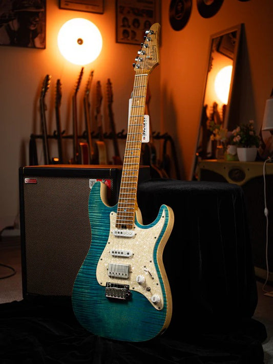 Soloking MS-1 Classic Flat Top FMN Roasted Flame Maple Neck in Jeans Pacific Blue