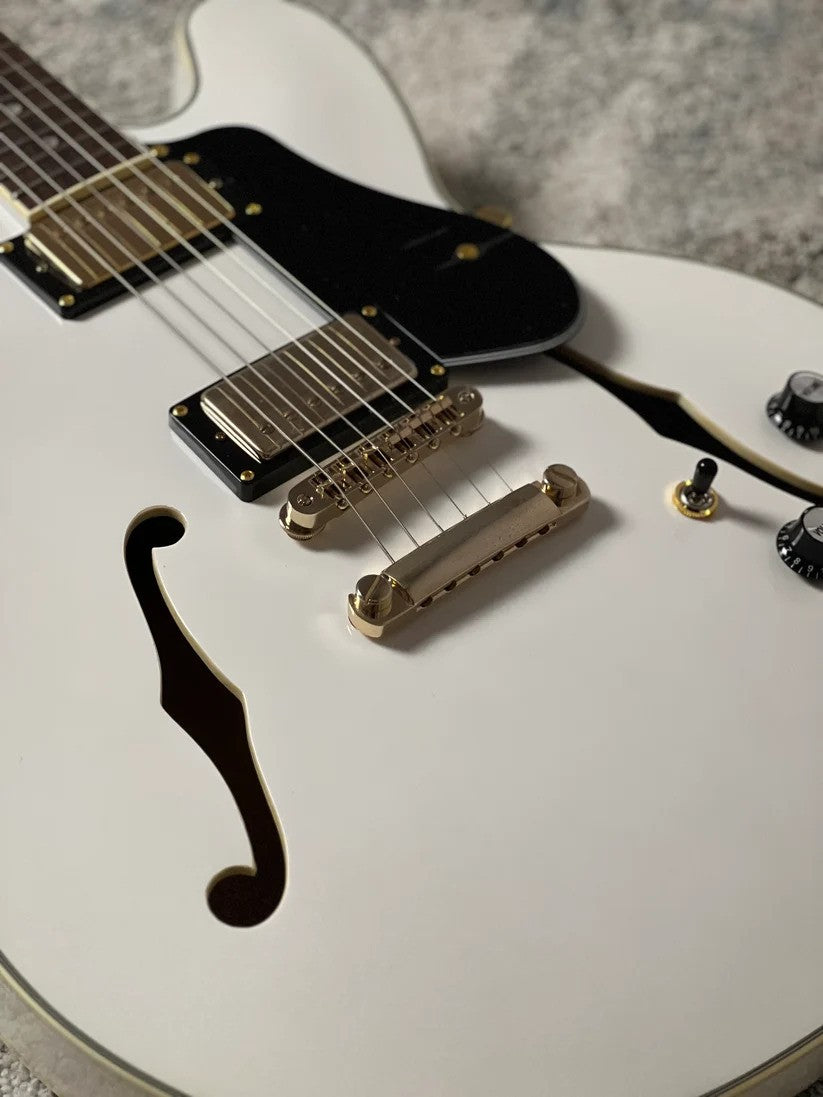 Soloking SH-335 Heritage in Alpine White with Gold Hardware