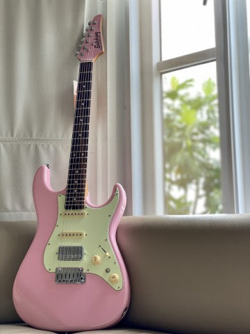 Soloking MS-1 Classic in Shell Pink with Roasted Maple Neck