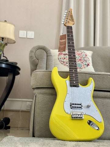 Soloking MS-H Classic Tom Delonge Style Tribute in Graffiti Yellow with roasted neck