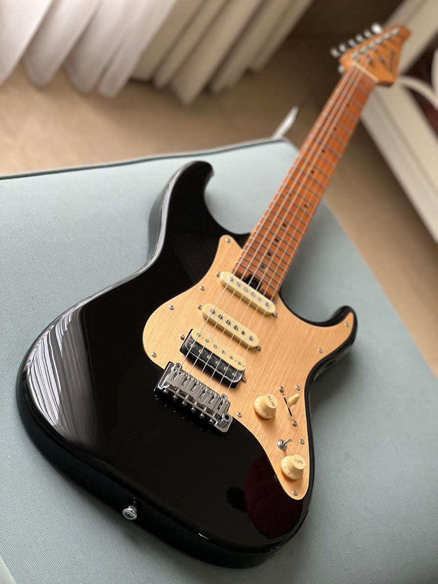 Soloking MS-1 Classic MKII with Roasted Maple FB in Black Gold Pickguard Nafiri Special Run