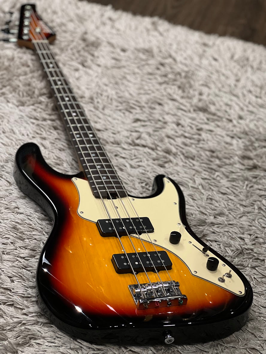 Soloking MJ-1 Classic Bass in 3 Tone Sunburst with Roasted Maple Neck and Rosewood FB