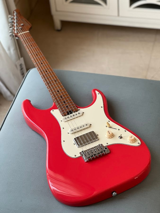 Soloking MS-11 Classic MKII with Roasted Maple FB in Fiesta Red